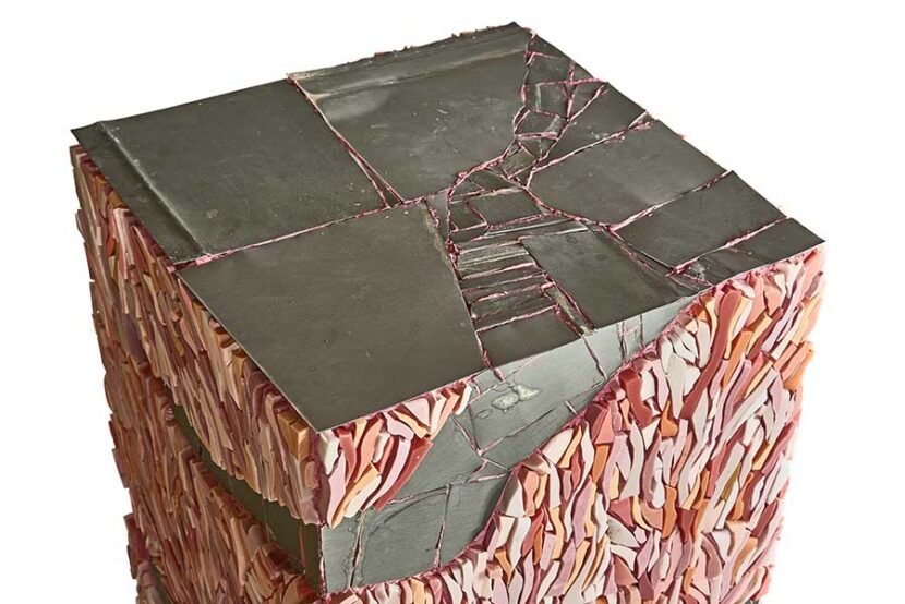 ARS MOBILIA 3, cm95x40x40, smalti e zinco-titanio, 2025